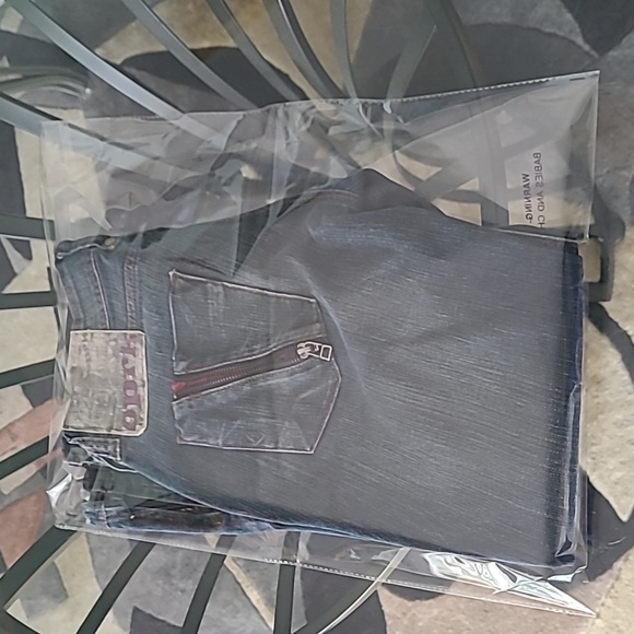 OPRK Cropped Jeans ❤️ - Picture 10 of 10